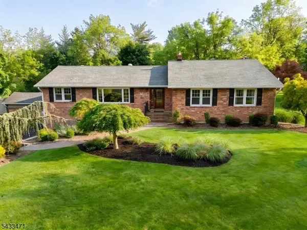 31 Samuel Dr, Raritan Twp., NJ 08822