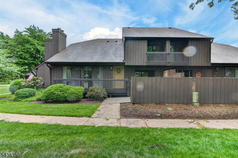 108 Westgate Dr, Edison, NJ 08820 - #1