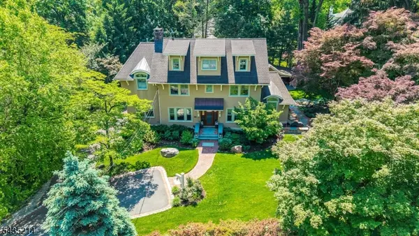 74 Ball Rd, Mountain Lakes Boro, NJ 07046