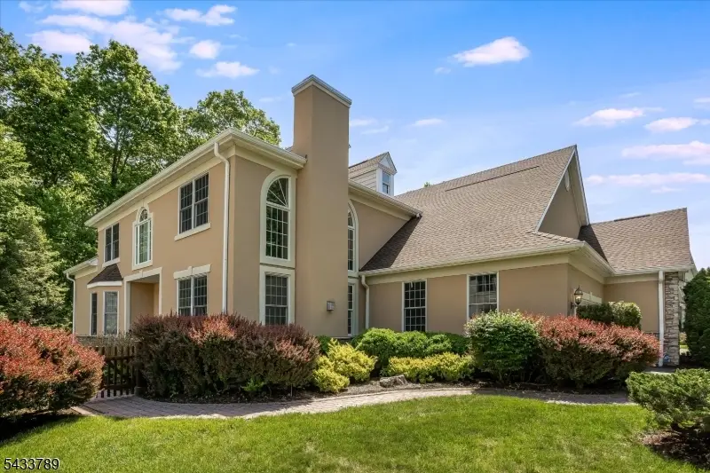 16 Wyckoff Way, Chester, NJ 07930 - #1