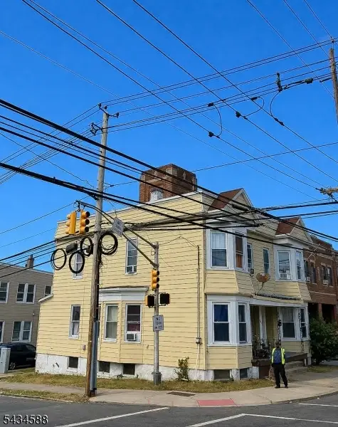 665 Grove St, Irvington, NJ 07111 - #3