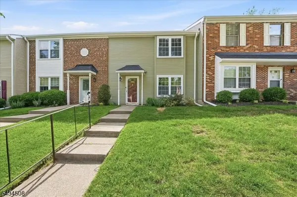 293 Gettysburg Way, Lincoln Park Boro, NJ 07035