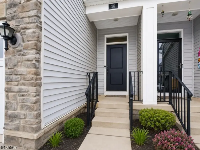 26 Wisteria Ct, Monroe, NJ 08831 - #2