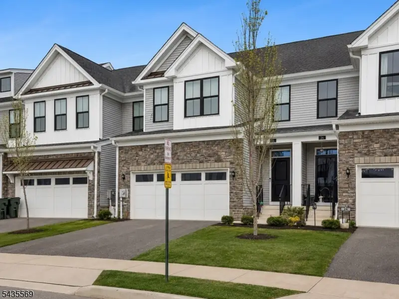 26 Wisteria Ct, Monroe, NJ 08831 - #3