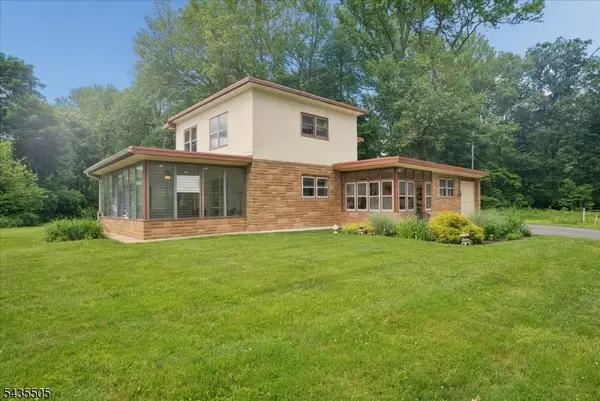 3 Cedar Ct, Roosevelt Boro, NJ 08555
