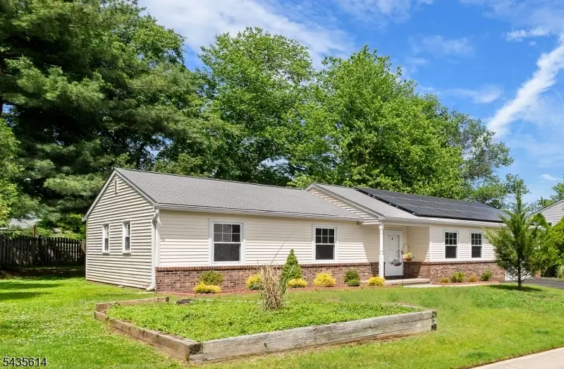 4 Dorothea Ter, Lawrence, NJ 08648 - #1