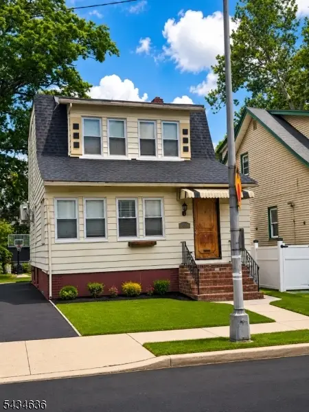 377 Halsted St, East Orange, NJ 07018 - #2