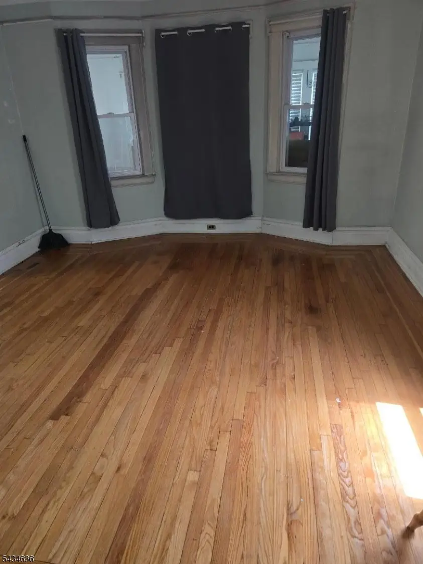377 Halsted St, East Orange, NJ 07018 - #3