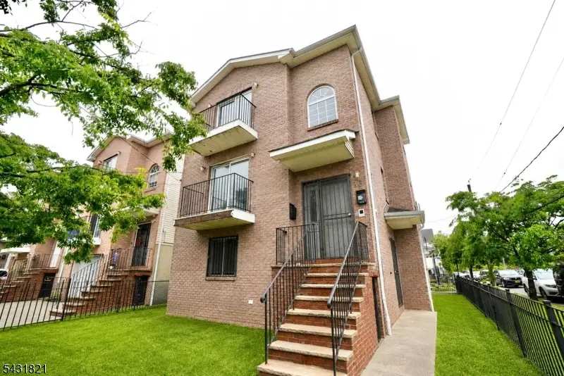36 Brenner St, Newark, NJ 07108 - #1