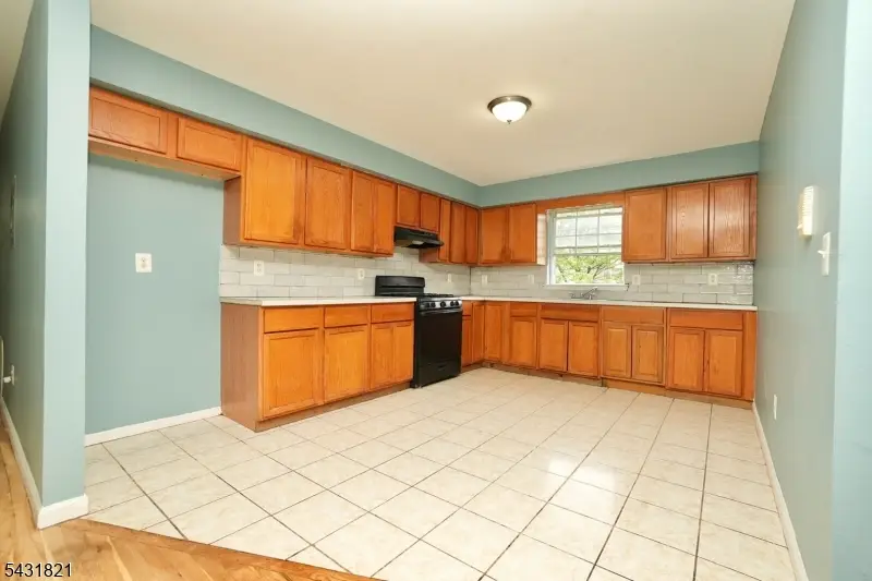 36 Brenner St, Newark, NJ 07108 - #3