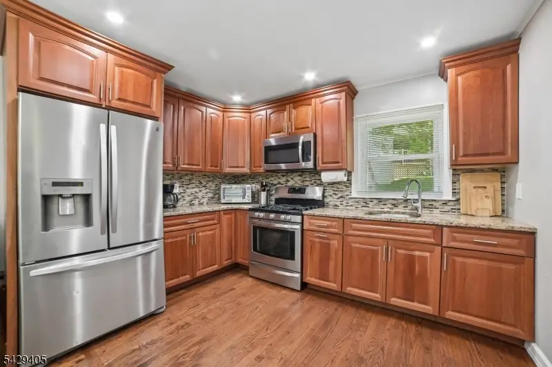 46 Phyllis Rd, West Orange, NJ 07052 - #2