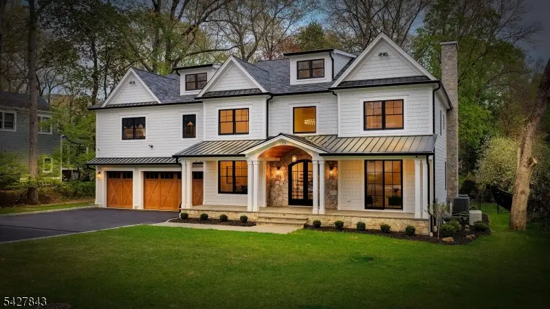 15 School Ave, Chatham, NJ 07927 - #1
