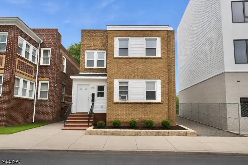 395 S 15th St, Newark, NJ 07103 - #1