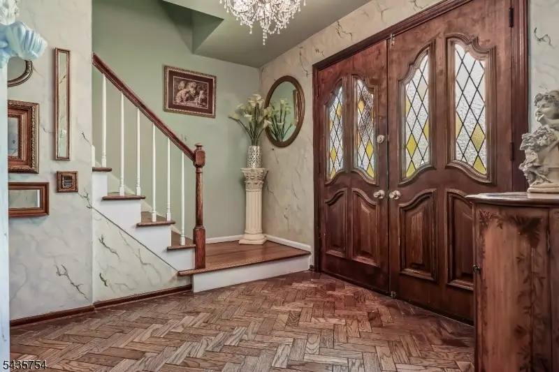 54 Eileen Way, Edison, NJ 08837 - #3