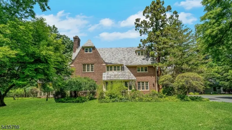 475 Berkeley Ave, South Orange Village, NJ 07079 - #1