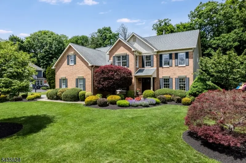 15 Ammerman Way, Chester, NJ 07930 - #1