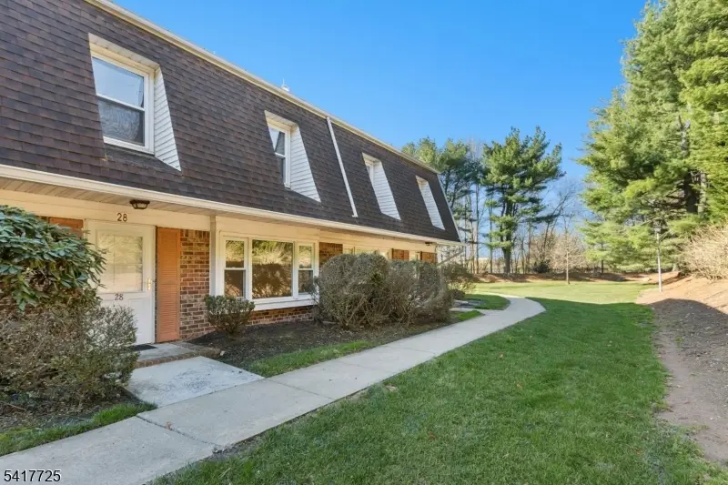 28 Wareham Ct, Scotch Plains, NJ 07076 - #2