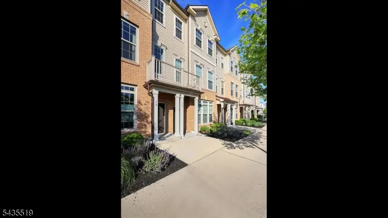 15 S Davenport St, Somerville, NJ 08876 - #2