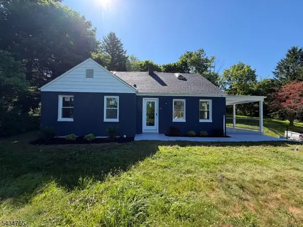 24 Lamington Rd, Readington Twp., NJ 08889