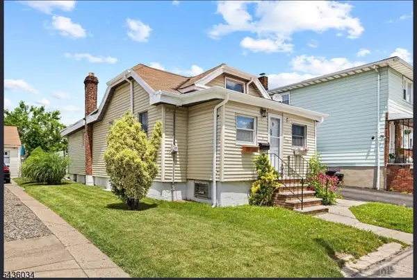 258 Randolph St, Carteret Boro, NJ 07008