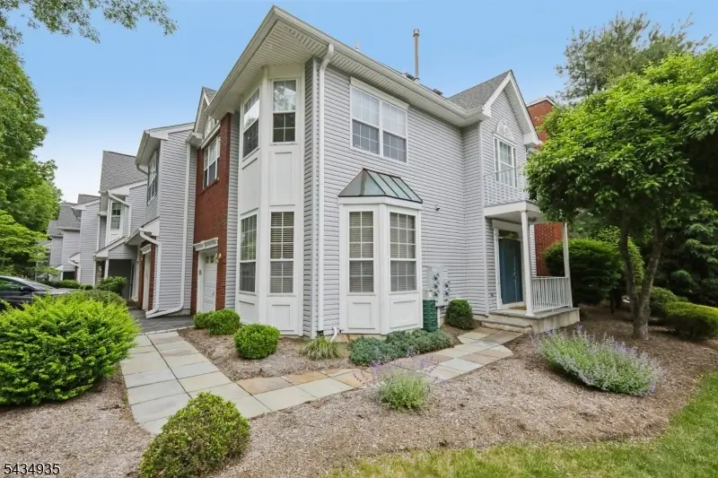 49 Buckingham Ct, Randolph, NJ 07869 - #3