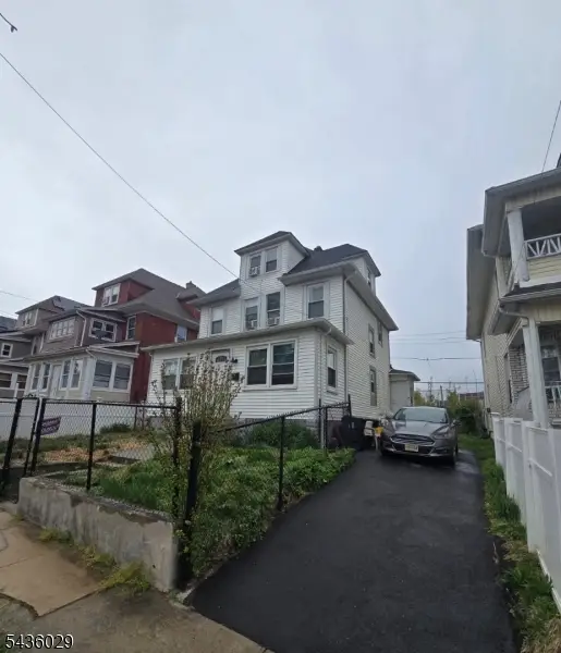9 White Ter, Newark, NJ 07108 - #1