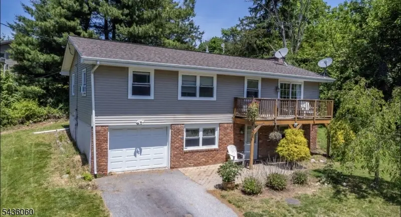 33 Lincoln Ave, Vernon, NJ 07462 - #2