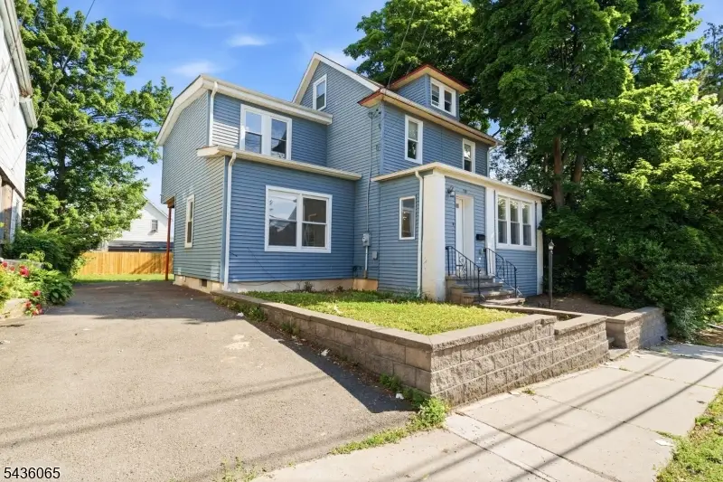 118 W 2nd St, Clifton, NJ 07011 - #3