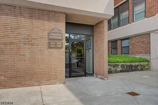 124 East Main Street #305, Denville Twp., NJ 07834