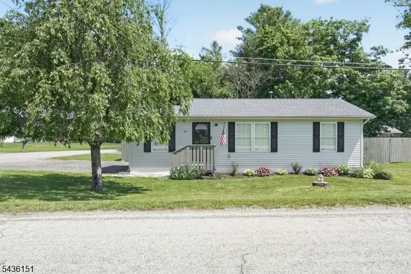 16 Clover Ln, Vernon, NJ 07110 - #2