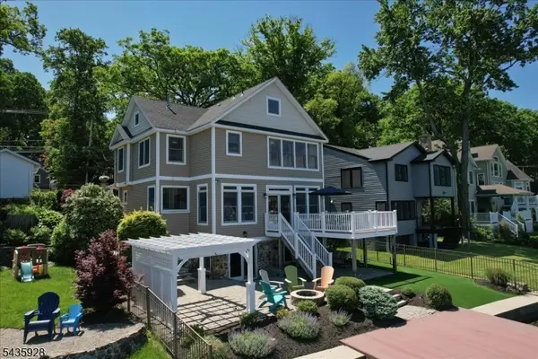 41 E Shore Rd, Denville Twp., NJ 07834