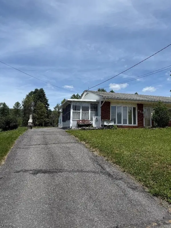 420 Rte 94, Knowlton Twp., NJ 07832