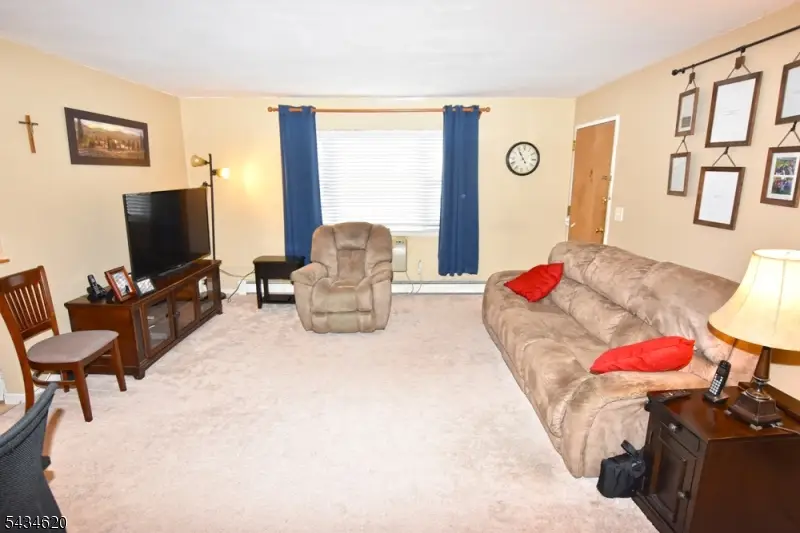 199 North Beverwyck Rd. A-3 #3, Lake Hiawatha, NJ 07034 - #2