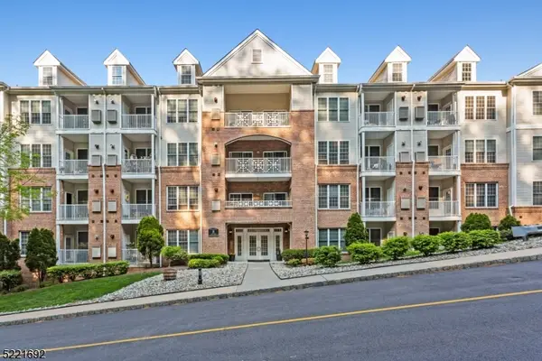 8311 Sanctuary Blvd, Riverdale Boro, NJ 07457