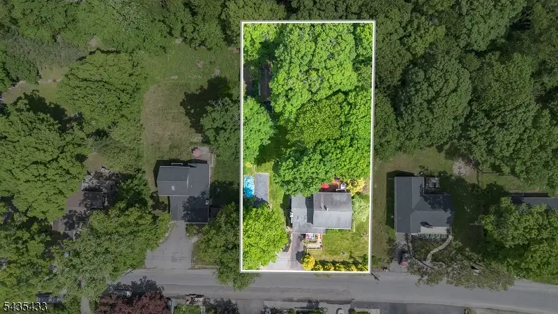 61 Tamarack Trl, Stockholm, NJ 07460 - #2