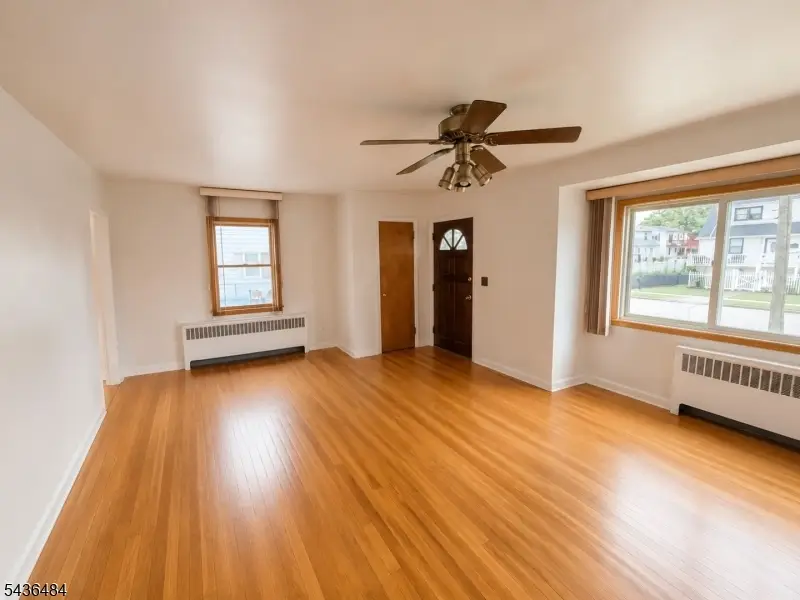224 Sherwood Ave, Paterson, NJ 07502 - #2