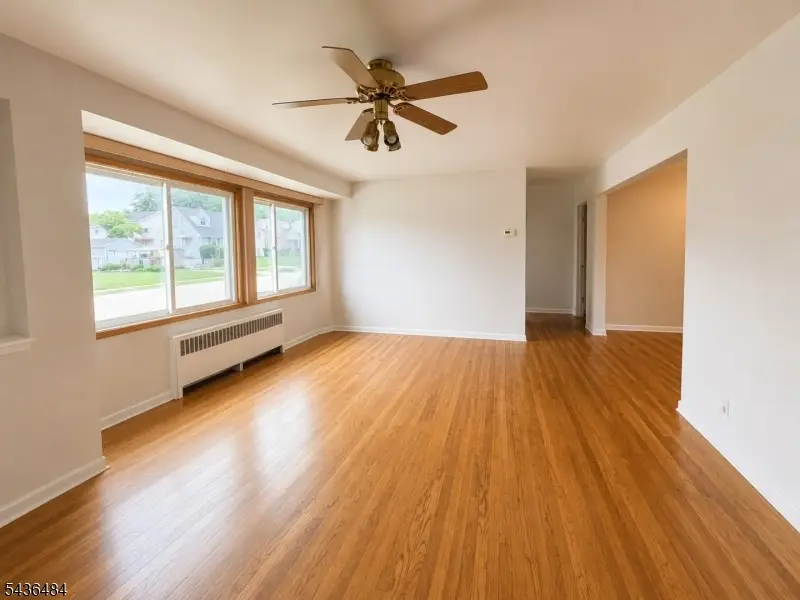 224 Sherwood Ave, Paterson, NJ 07502 - #3