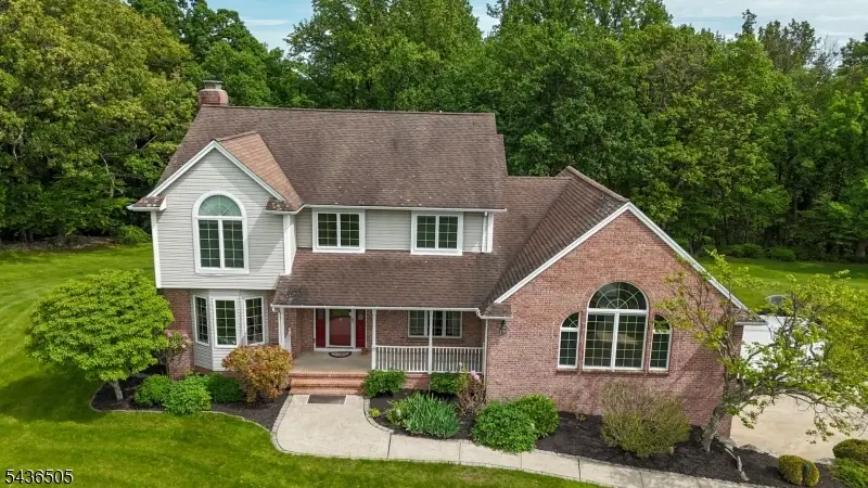 6 Meadow Lake Dr, Hardwick, NJ 07825 - #1