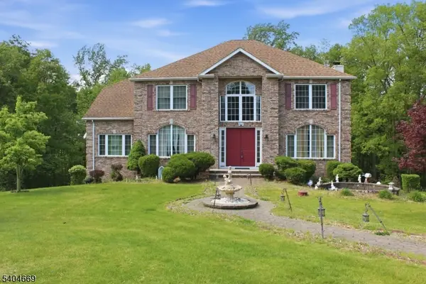 6 Andre Ct, Hardyston Twp., NJ 07416