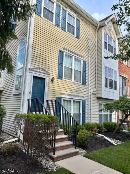 3207 French Dr #G, Bradley Gardens, NJ 08807 - #1