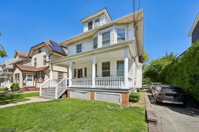 164 Dewitt Ave, Belleville, NJ 07109 - #2