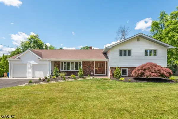 68 Mandeville Dr, Wayne Twp., NJ 07470