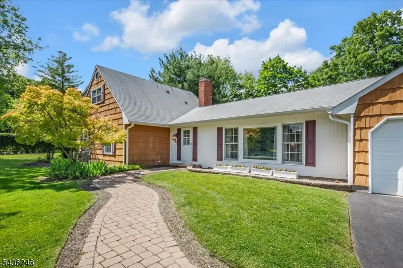 1097 Cambridge Ln, Bridgewater, NJ 08807 - #2