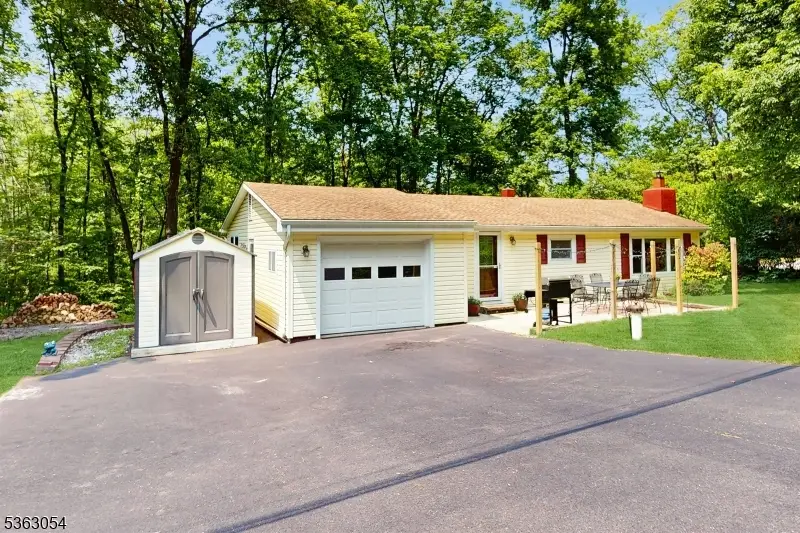 48 Copeley Rd, Crandon Lakes, NJ 07860 - #1