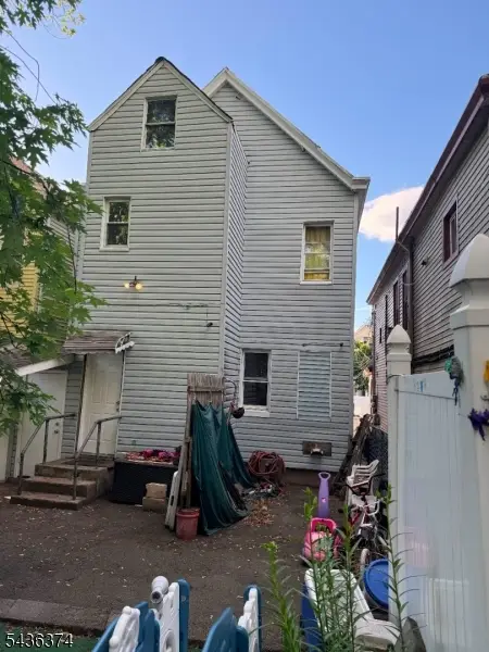 89 Burgess Pl, Passaic, NJ 07055 - #3