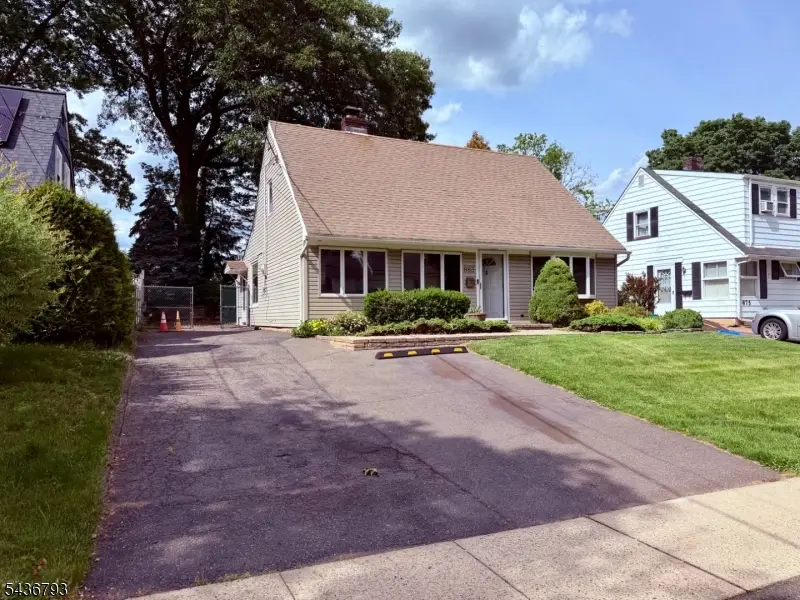 883 Milton Blvd, Rahway, NJ 07065 - #3