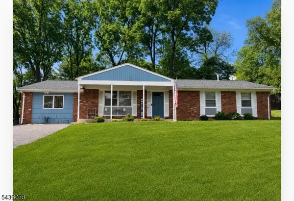 23 Marudy Drive, Clinton Town, NJ 08809