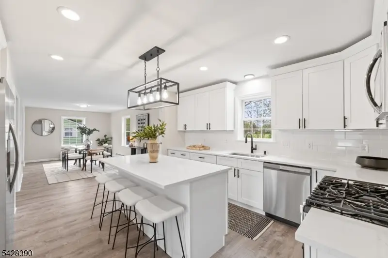 128 Big Piece Rd, Fairfield, NJ 07004 - #1