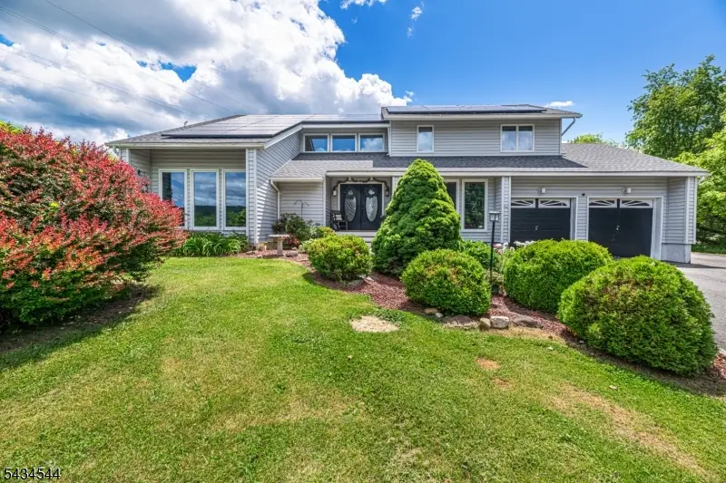 4 Campbell Dr, Hardyston, NJ 07419 - #2