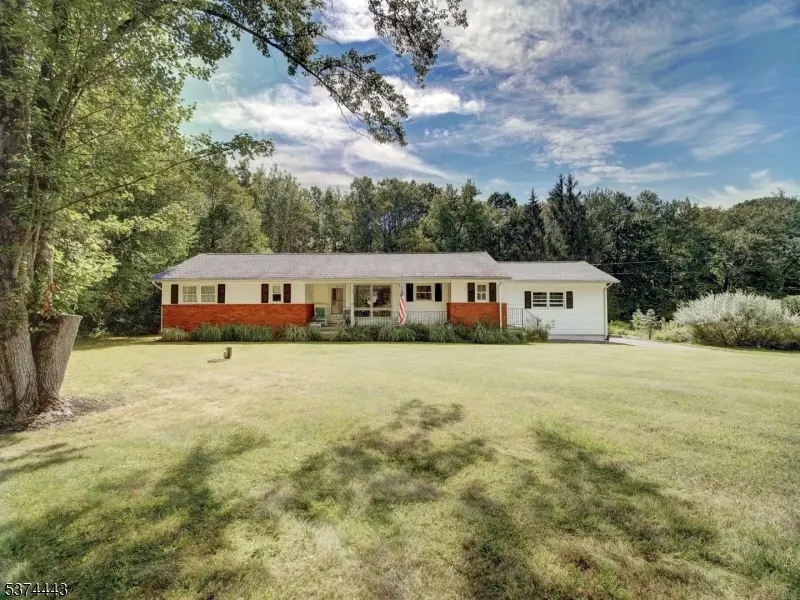 18 Old Traveled Way, Roxbury, NJ 07852 - #1